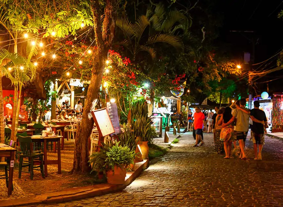 rua-do-mucuge-porto-bahia-turismo.jpg